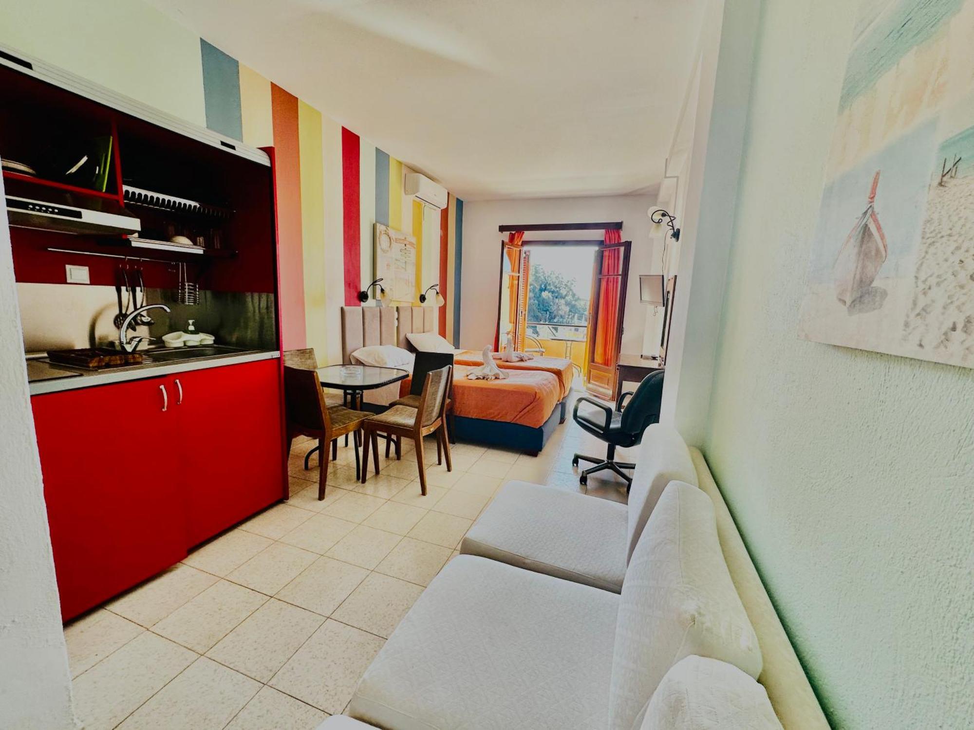 אגיוס גורדיוס Aphrodite Apartments מראה חיצוני תמונה